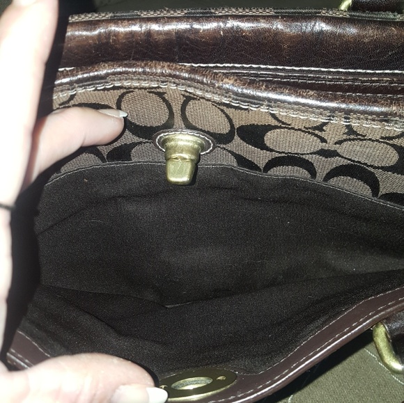 Coach purse - Picture 3 of 6